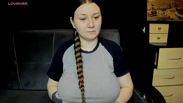 AlisaBacker online show from May 2026 05:42:01 PM