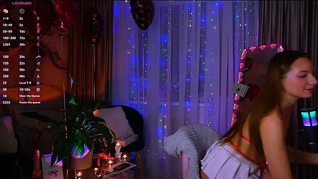 soffy  kisss online show from February 2026 04:25:02 PM