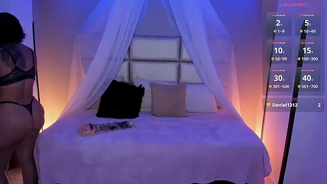 Snapshot of kristen_kassi chatting on October 2025 07:47:02 PM kristen kassi online show from October 2025 07:47:02 PM