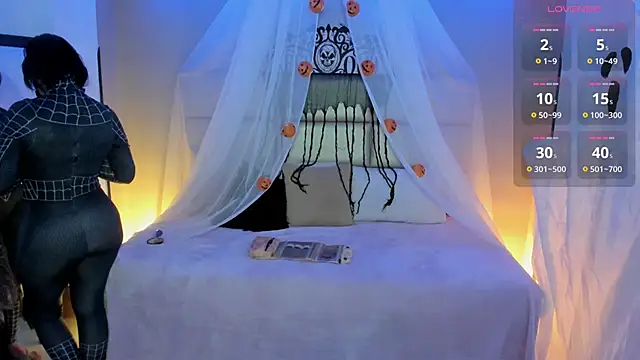 Snapshot of kristen_kassi chatting on October 2025 06:10:01 PM kristen kassi online show from October 2025 06:10:01 PM