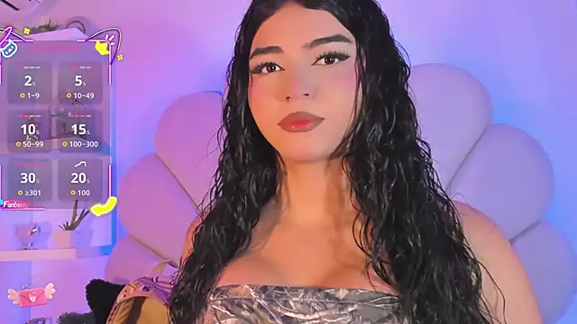 Summer walkerr online show from November 2025 12:44:02 PM