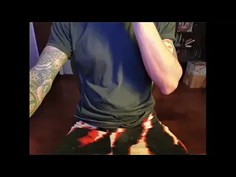 Snapshot of rumplstink chatting on October 2025 03:41:02 AM rumplstink online show from October 2025 03:41:02 AM