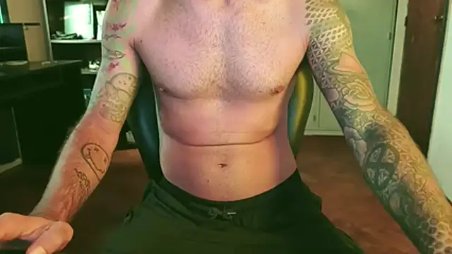 Snapshot of rumplstink chatting on February 2026 08:51:01 PM rumplstink online show from February 2026 08:51:01 PM