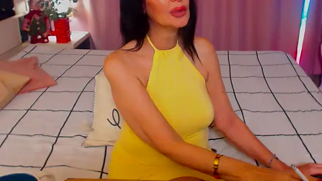 shannon4u online show from December 2024 09:19:01 PM