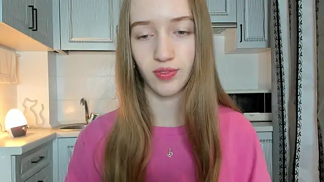 Snapshot of leslie_my_lovee chatting on October 2025 02:35:02 PM leslie my lovee online show from October 2025 02:35:02 PM