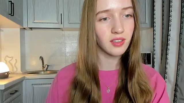 leslie my lovee online show from July 2026 09:03:01 PM
