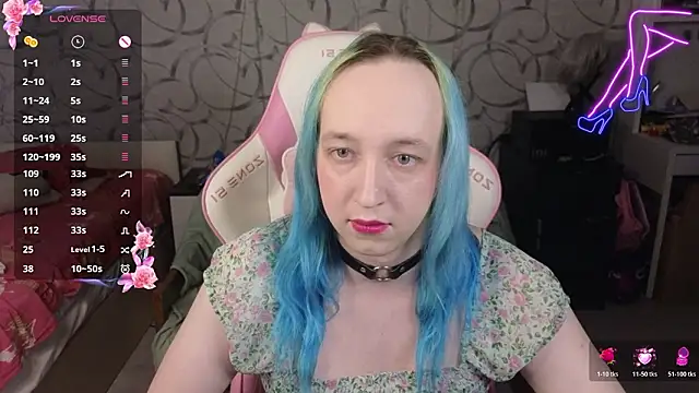 Snapshot of TheTrixy chatting on March 2026 10:52:02 AM TheTrixy online show from March 2026 10:52:02 AM