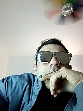 Snapshot of allhot1 chatting on January 2025 05:09:01 AM allhot1 online show from January 2025 05:09:01 AM