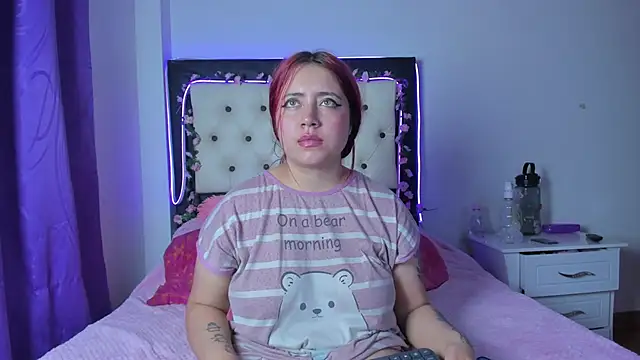 Snapshot of AriannaMichaelson chatting on February 2025 02:17:02 AM AriannaMichaelson online show from February 2025 02:17:02 AM