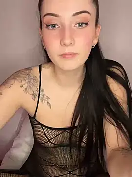 Snapshot of Sugarlina chatting on March 2025 10:05:02 PM Sugarlina online show from March 2025 10:05:02 PM