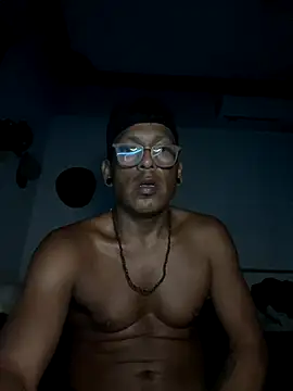 Snapshot of Capxxx chatting on October 2025 09:43:02 AM Capxxx online show from October 2025 09:43:02 AM