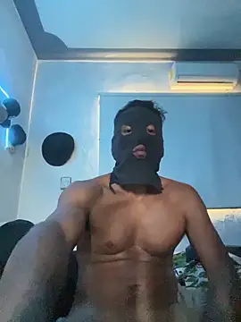 Snapshot of Capxxx chatting on November 2025 07:01:02 PM Capxxx online show from November 2025 07:01:02 PM