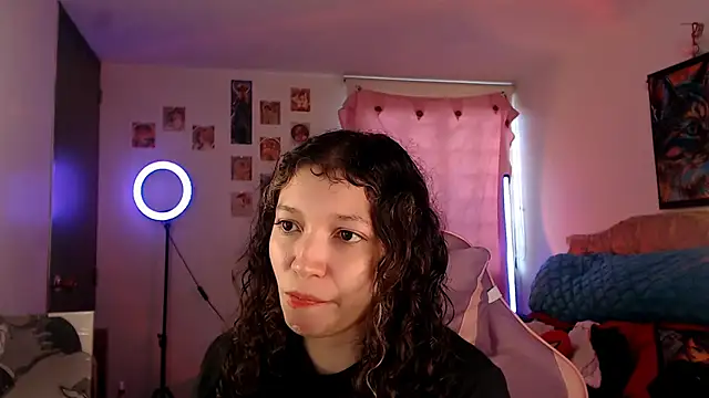 AllyDonfort online show from February 2026 09:44:02 PM