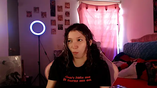 AllyDonfort online show from March 2026 08:36:02 PM