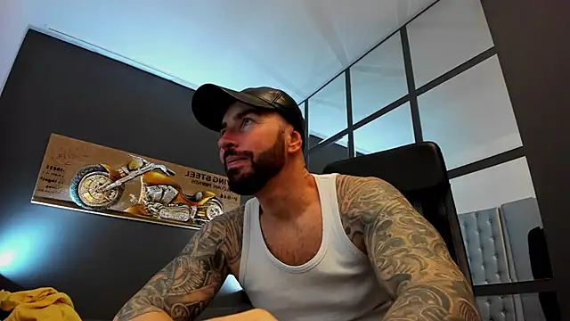 AronGrant online show from December 2024 08:20:01 AM