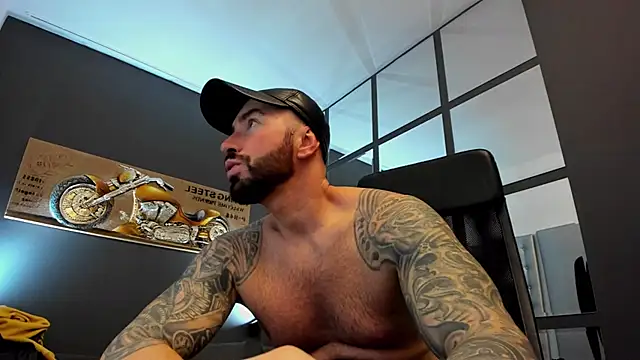 AronGrant online show from December 2024 08:45:02 AM