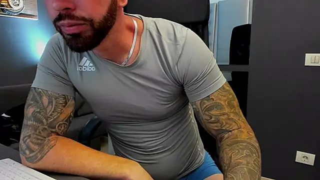 AronGrant online show from September 2025 08:49:01 AM