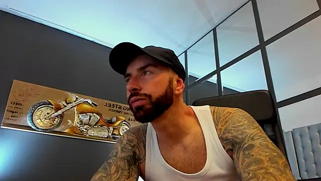 AronGrant online show from October 2025 08:34:01 AM