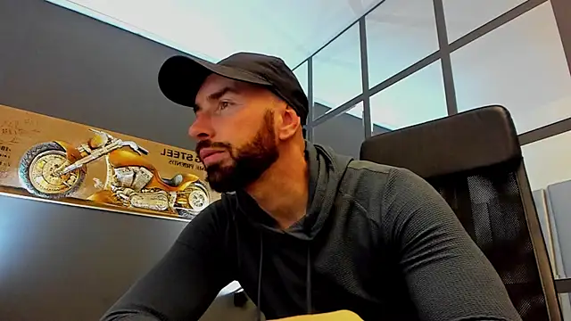 AronGrant online show from November 2025 10:48:01 AM