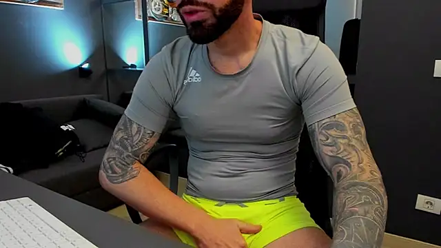 AronGrant online show from January 2026 10:19:02 AM