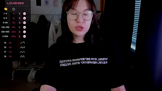 Snapshot of MyNameIsLilith chatting on April 2026 08:17:01 AM MyNameIsLilith online show from April 2026 08:17:01 AM