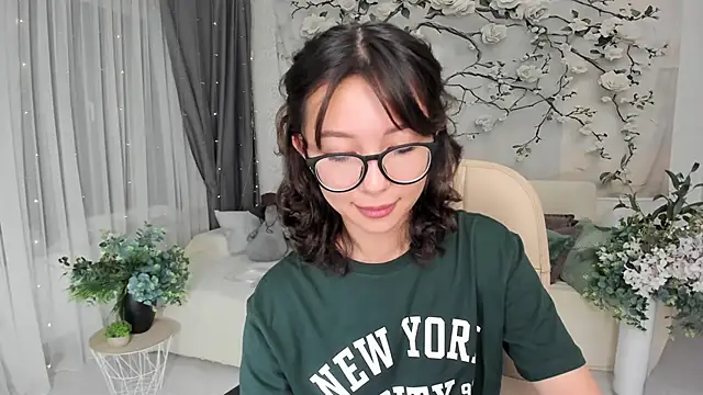 AgnieszkaBanana online show from September 2025 07:24:02 PM