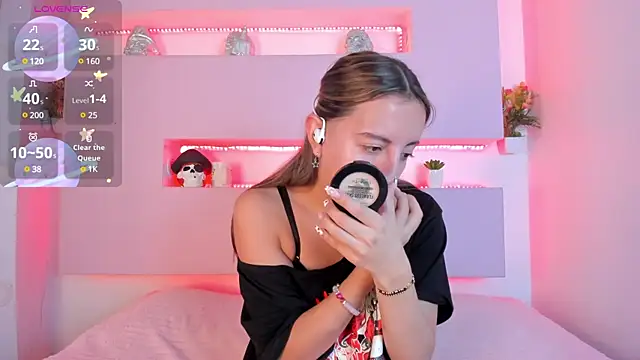 Snapshot of Miiaa_doll chatting on March 2025 12:00:01 PM Miiaa doll online show from March 2025 12:00:01 PM