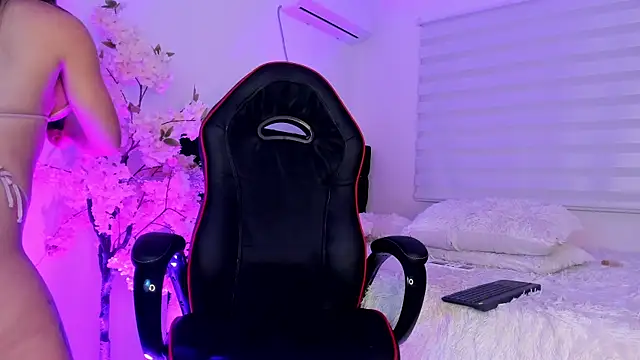 Caramelo Exotic online show from January 2025 06:06:01 AM