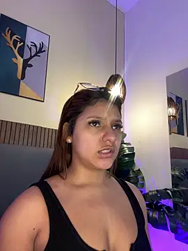 NicolleeEvanss online show from June 2026 11:03:01 AM