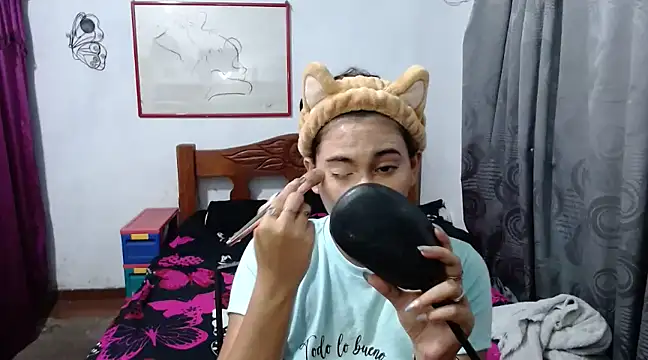 Snapshot of LadyMilk003 chatting on January 2025 04:13:01 PM LadyMilk003 online show from January 2025 04:13:01 PM