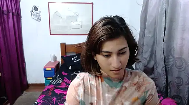 Snapshot of LadyMilk003 chatting on January 2025 03:18:02 PM LadyMilk003 online show from January 2025 03:18:02 PM