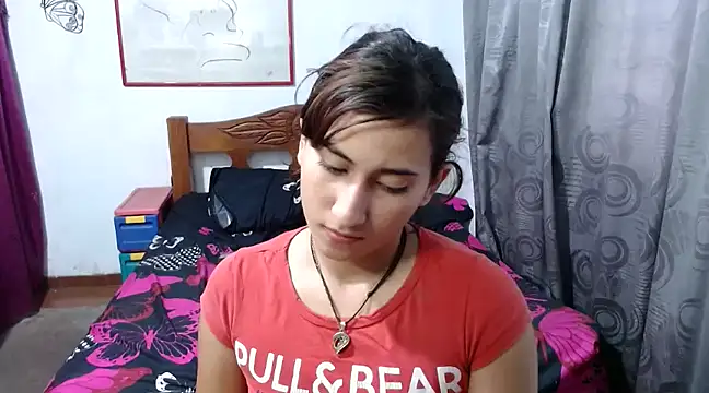 Snapshot of LadyMilk003 chatting on January 2025 06:23:01 PM LadyMilk003 online show from January 2025 06:23:01 PM