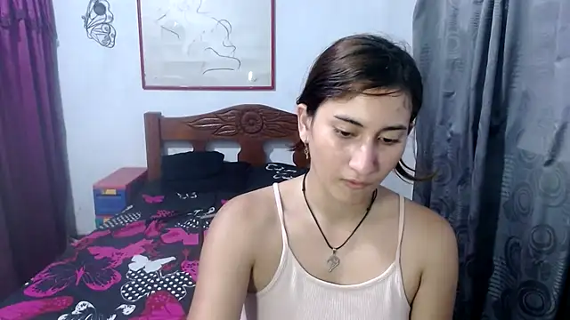 LadyMilk003 online show from November 2025 06:20:02 PM