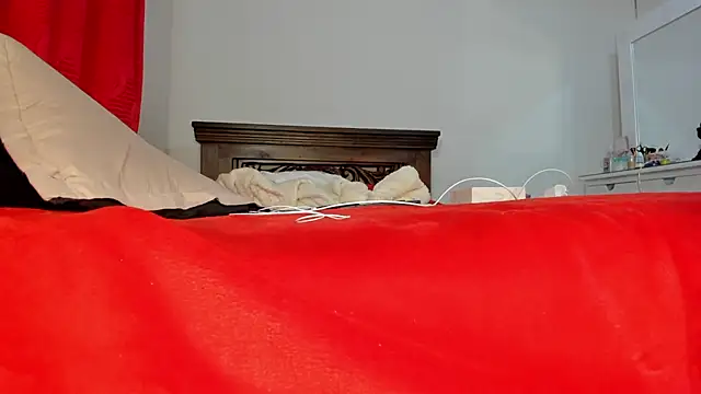 Snapshot of Karentatiana_ chatting on December 2024 01:47:01 AM Karentatiana online show from December 2024 01:47:01 AM