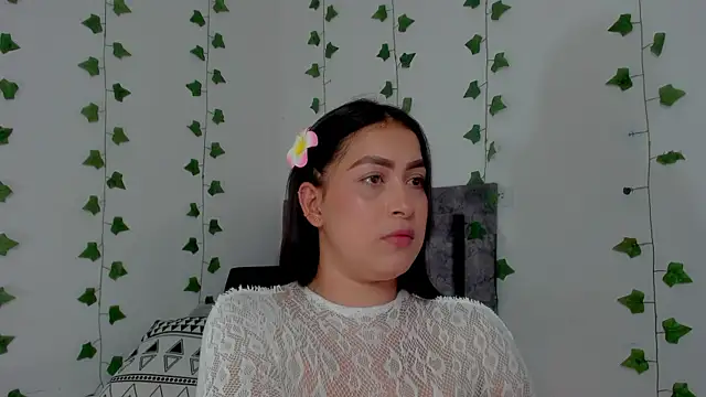 Snapshot of Miaa_Garcia chatting on May 2026 10:15:02 PM Miaa Garcia online show from May 2026 10:15:02 PM