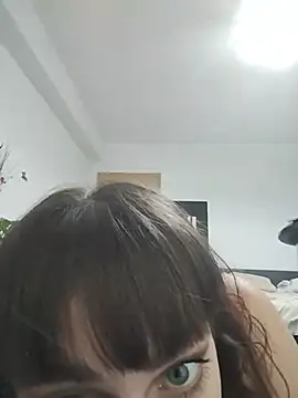 EmmaKrosss online show from July 2026 03:03:02 PM