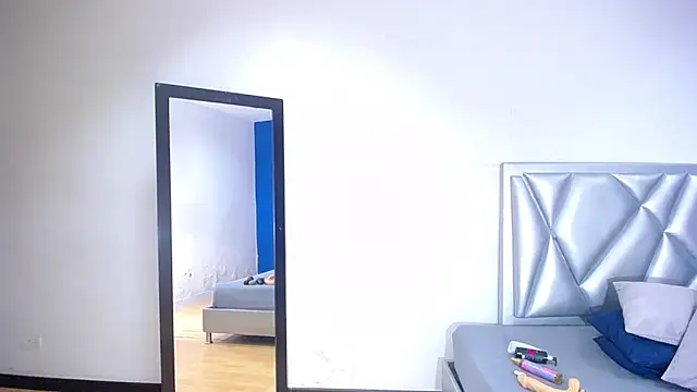 exotic karmella online show from November 2025 10:07:02 PM