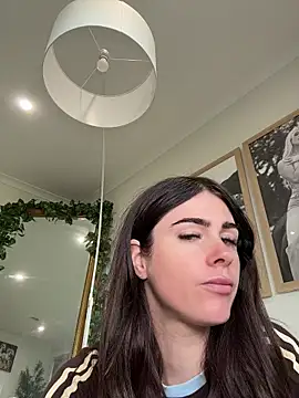 aus queen online show from May 2026 10:48:01 PM