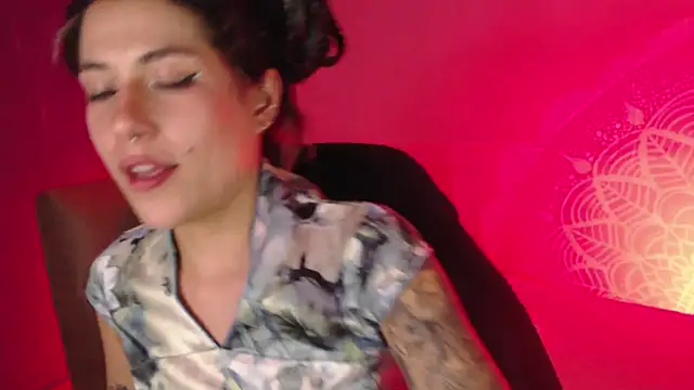 Hellen dumont online show from February 2025 05:26:01 AM