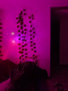 Hellen dumont online show from October 2025 02:25:02 AM