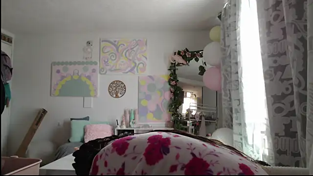 Hellen dumont online show from April 2026 07:22:02 PM