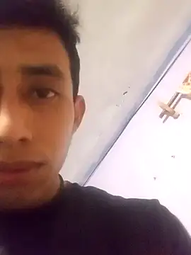 Flaquito pitudo online show from October 2025 12:27:01 AM