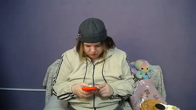 so shy online show from April 2026 06:11:02 AM