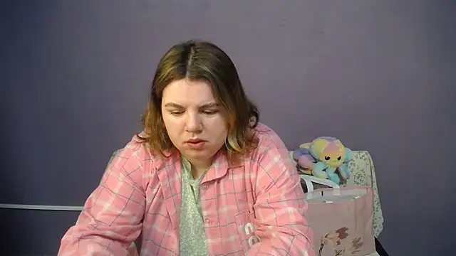 so shy online show from April 2026 06:29:02 AM