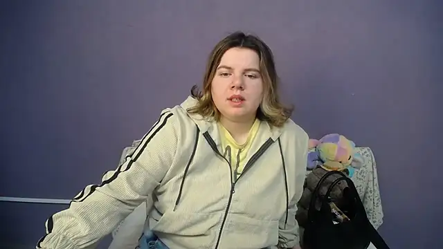so shy online show from May 2026 06:29:01 AM