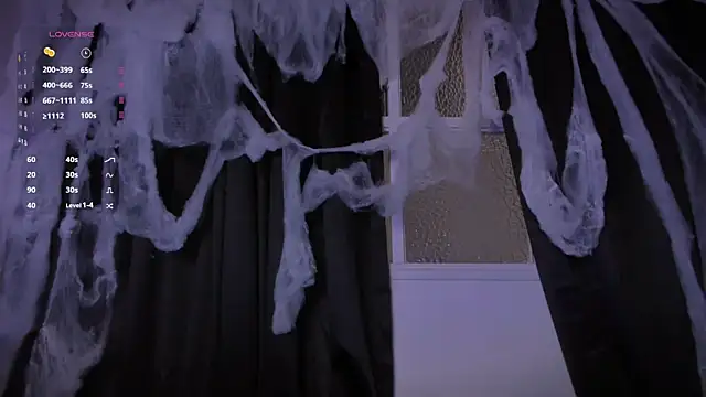 Snapshot of AramJoness chatting on October 2025 06:26:02 PM AramJoness online show from October 2025 06:26:02 PM