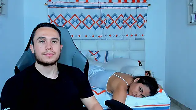 Snapshot of xxx_sweet_couple_ chatting on December 2024 06:32:02 AM xxx sweet couple  online show from December 2024 06:32:02 AM