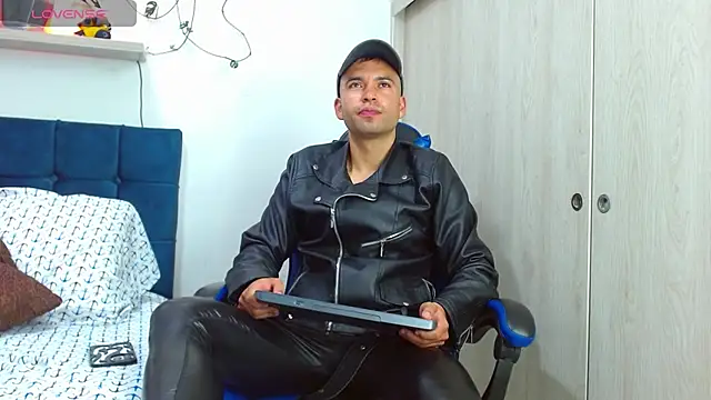dorian h  online show from July 2026 02:32:01 PM