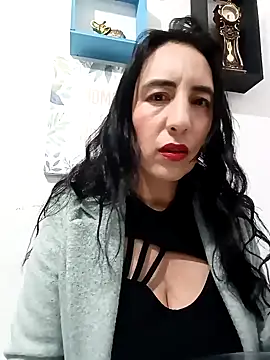 christine-x online show from January 2025 10:19:01 PM