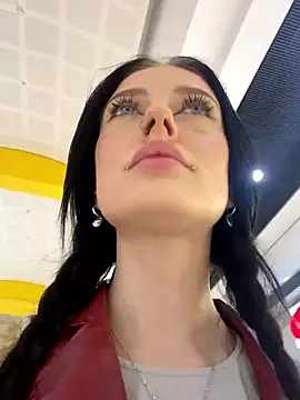 Snapshot of Melissa_crazy chatting on December 2024 03:11:01 PM Melissa crazy online show from December 2024 03:11:01 PM